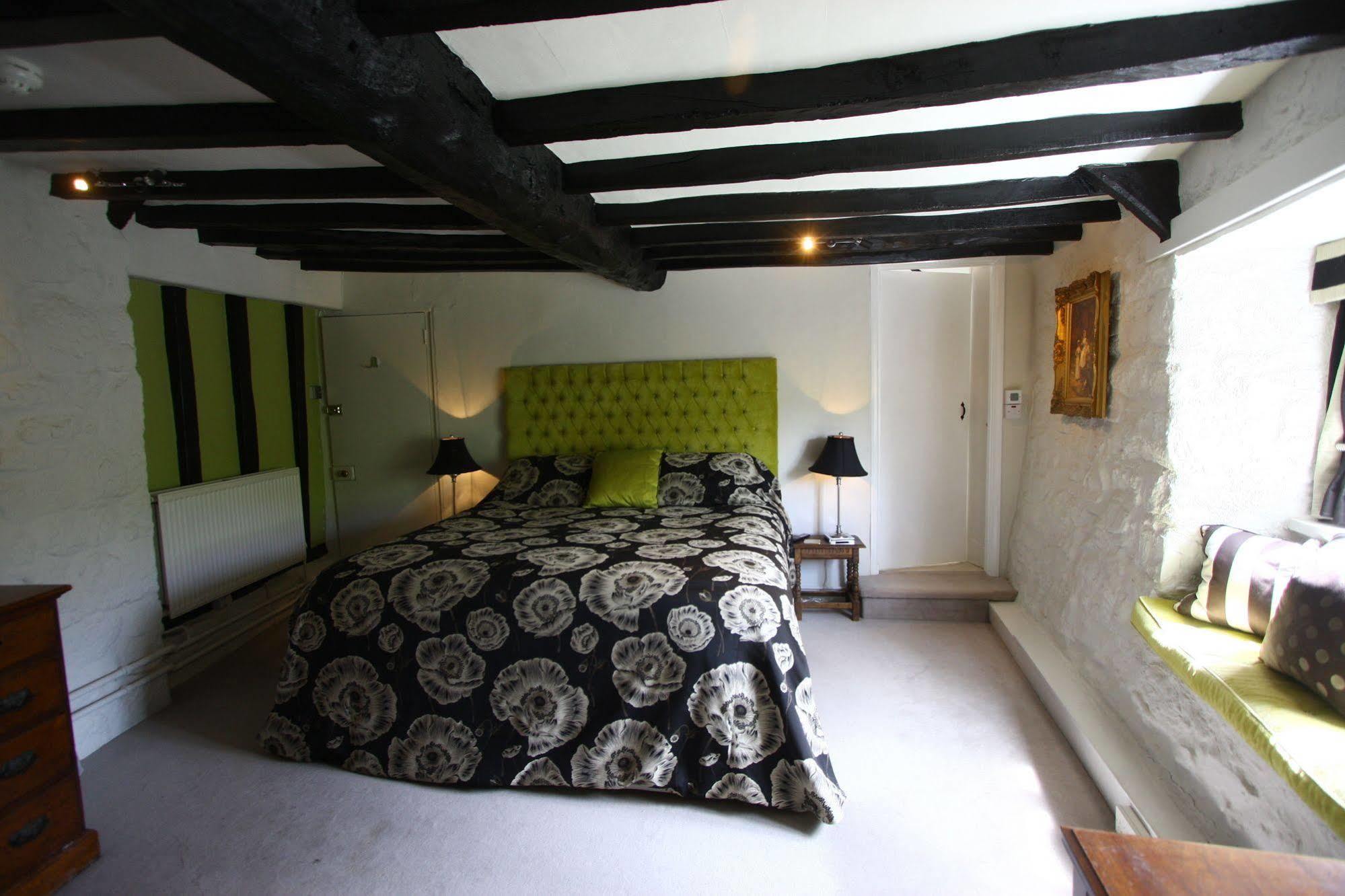 The Oxenham Arms Hotel Devon South Zeal Eksteriør billede